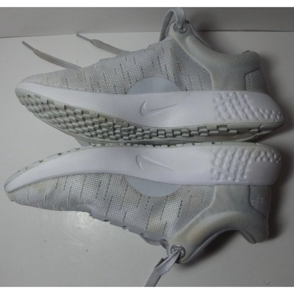 Nike Renew Serenity Run Shoes Womens Size 7 DB0522-001 Gray Running Sneakers - Picture 3 of 12